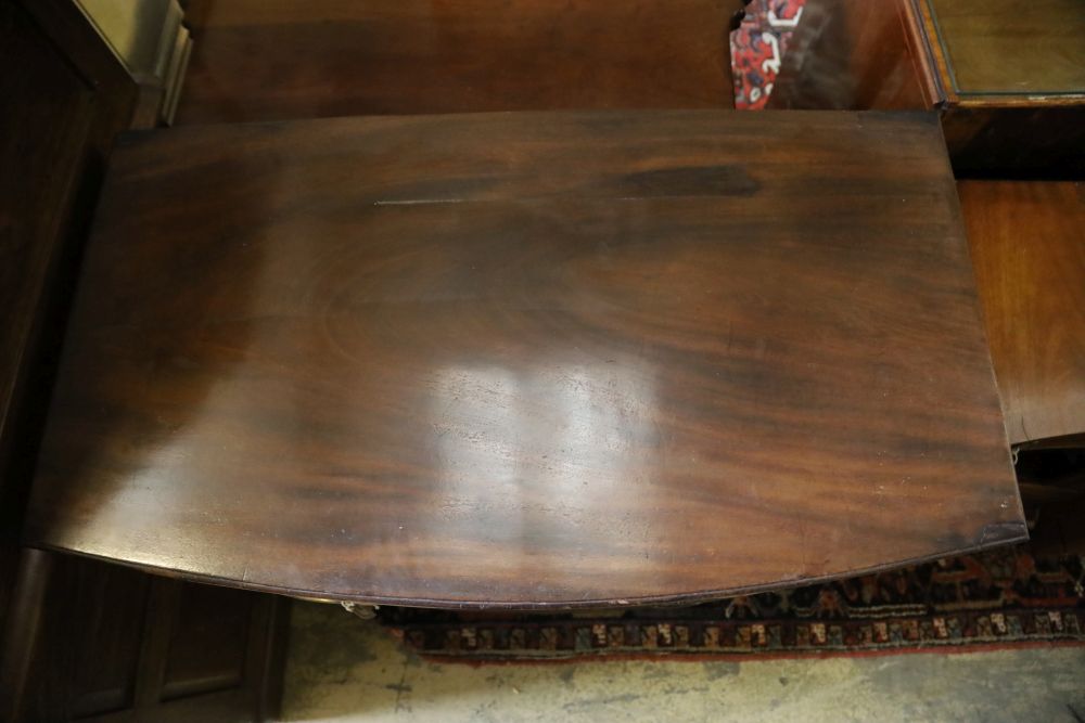 A 19th century mahogany bow-fronted small chest of drawers, width 89cm, depth 50cm, height 83cm